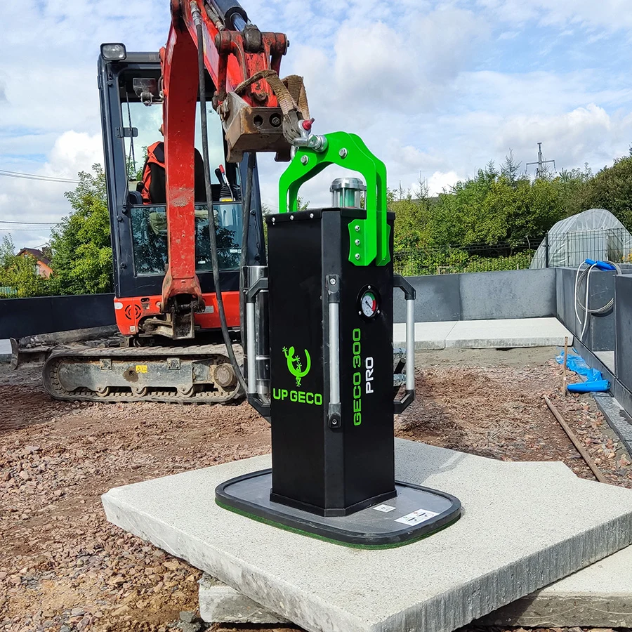 Hydraulisk GECO vakuumløfter ved gravemaskine